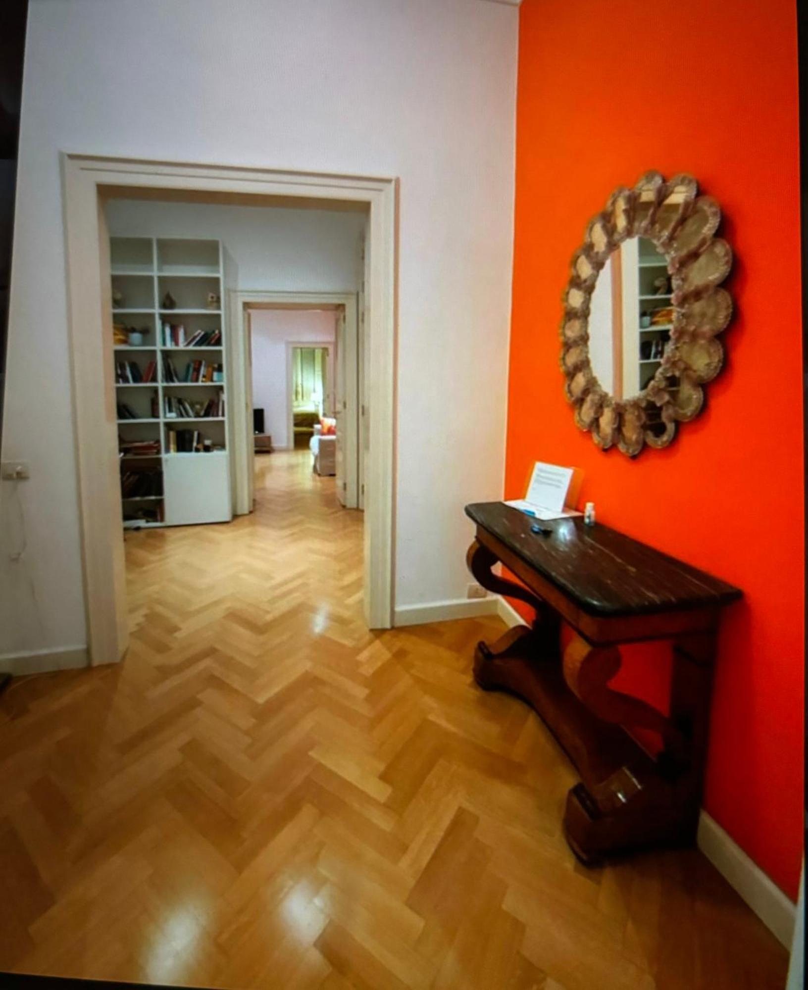 Napoliforever Chiaia Apartment Exterior foto